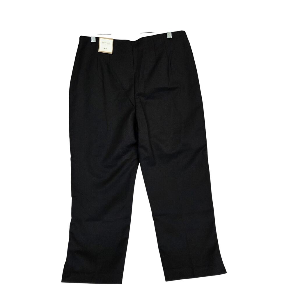 Chico's Serene Stretch Black Crop Pants Sz 1X Side Zip Slit The Ultimate Fit NWT